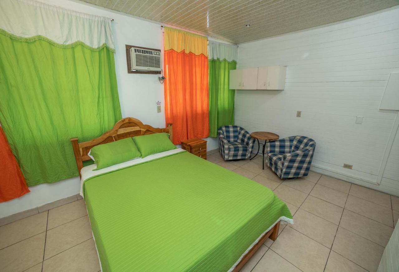 Hostal Amador Familiar Panama City Luaran gambar