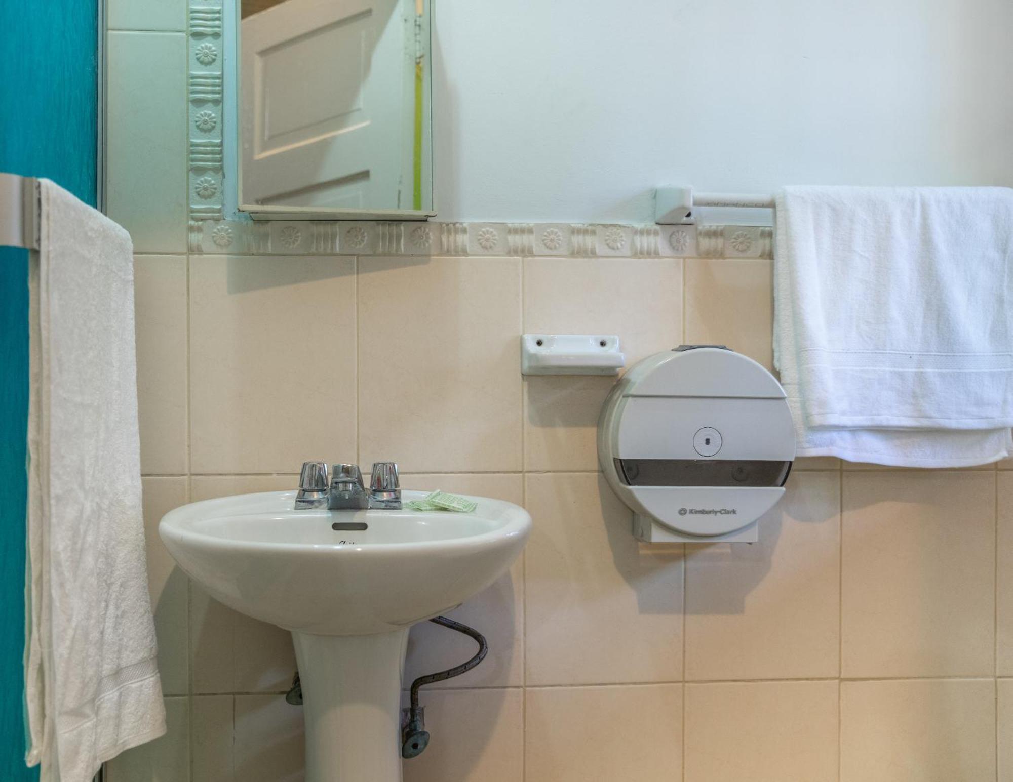 Hostal Amador Familiar Panama City Bilik gambar